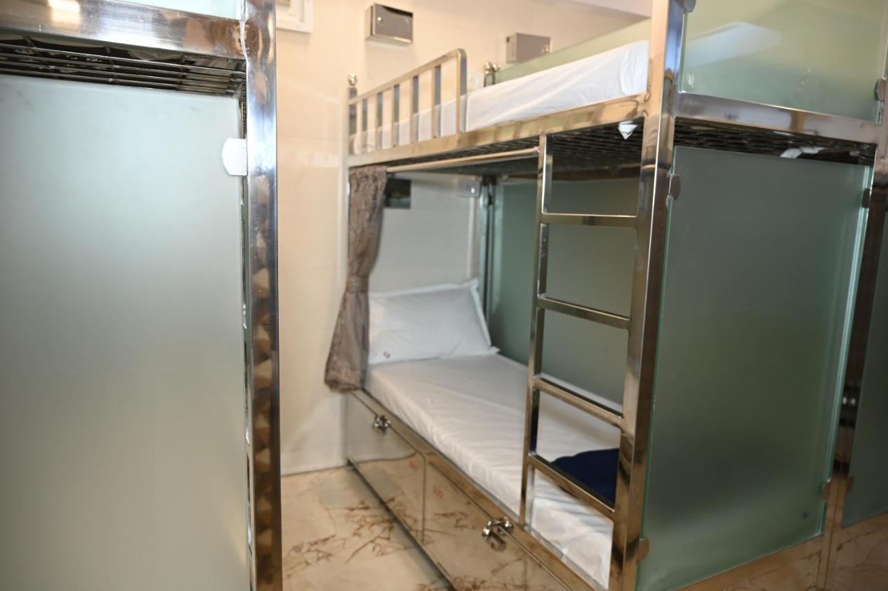 Sagar Dormitory Andheri - Nearest To Andheri Railway Station West Bombay Eksteriør billede